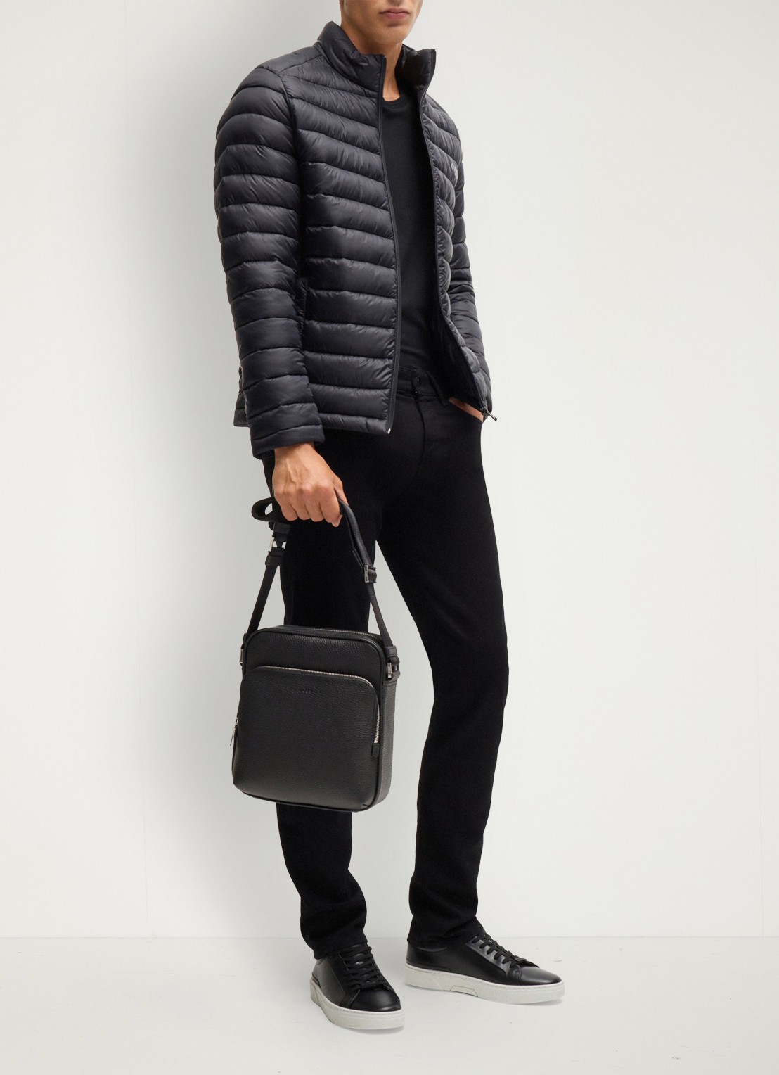 BOSS Crosstown crossbodytas van leer - detail 4 zwart