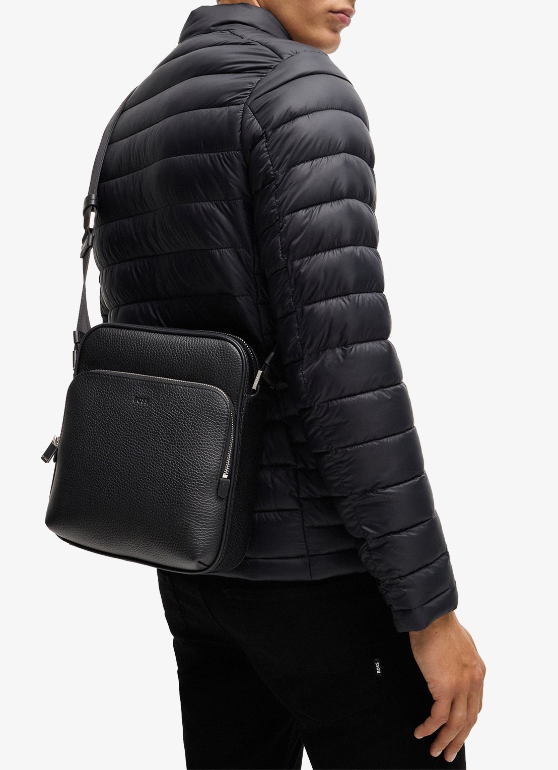 BOSS Crosstown crossbodytas van leer - voorkant 6 zwart