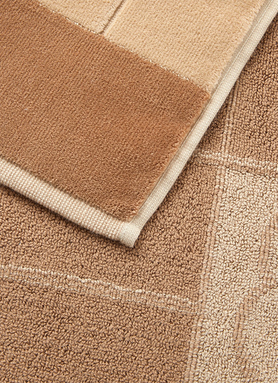 BOSS Double B badmat - 550 gr/m² - 50 x 70 cm - detail 2 beige