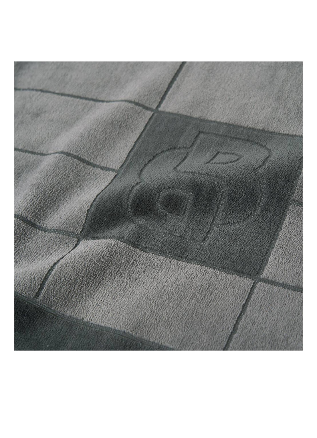 BOSS Double badhanddoek - 50 x 100 cm - detail 3 donkergrijs