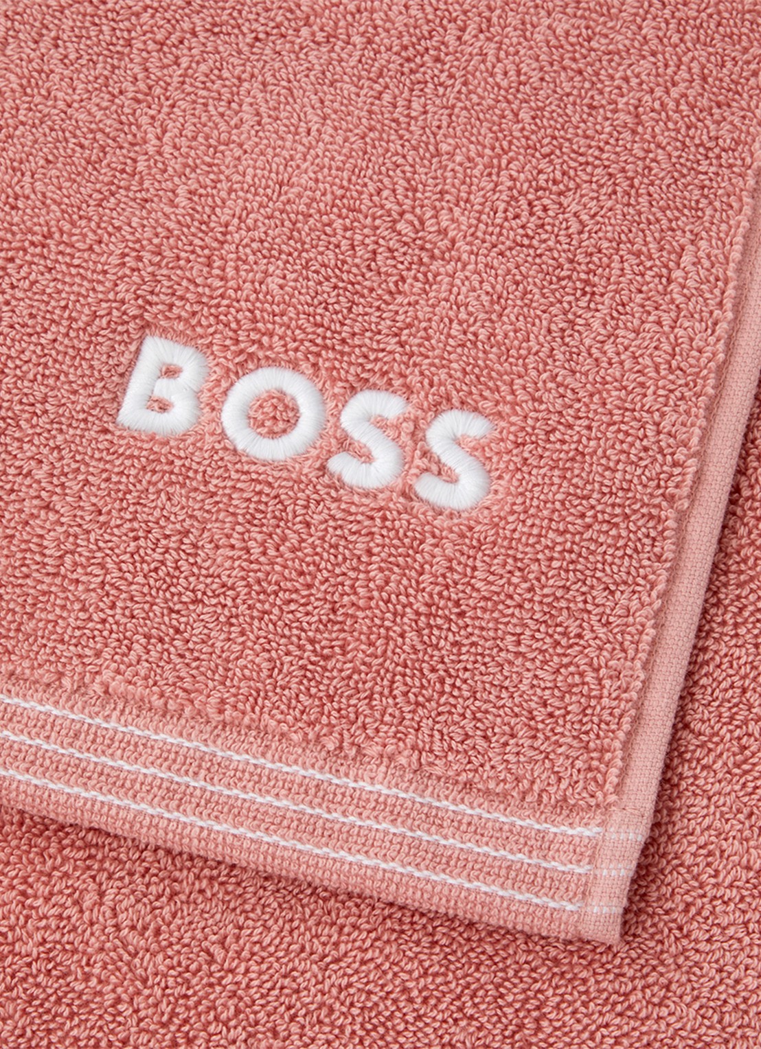 BOSS Edge badhanddoek 50 x 100 cm - voorkant 2 zalmroze