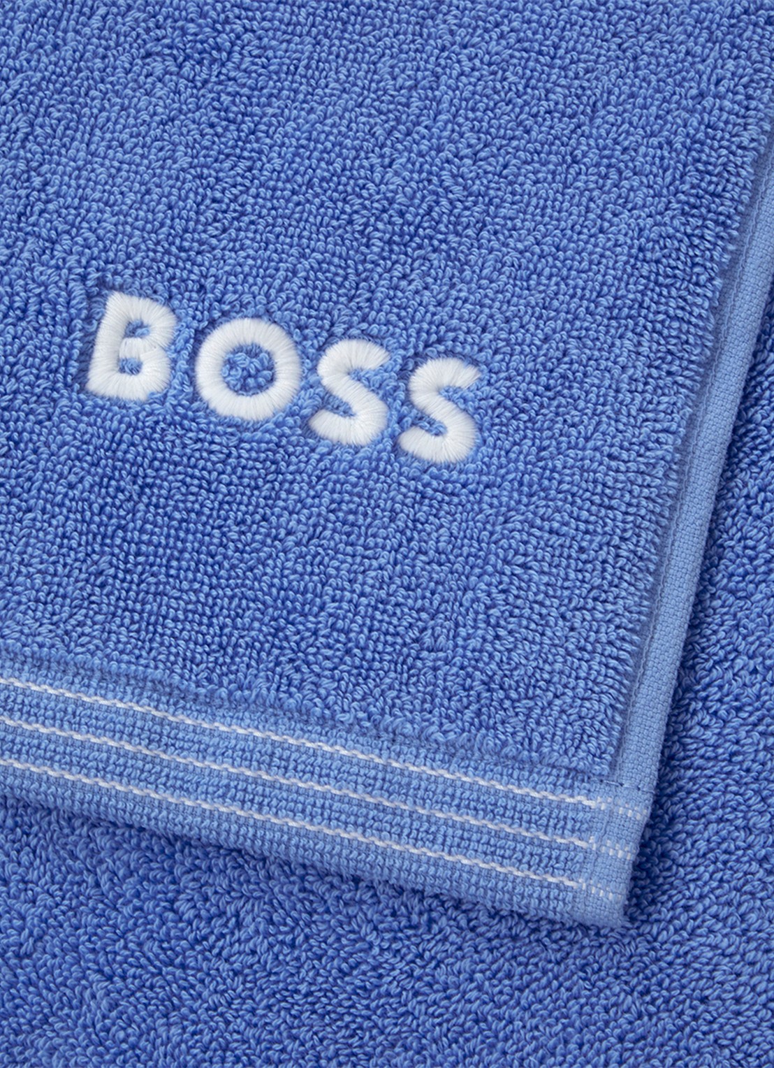 BOSS Edge badhanddoek 50 x 100 cm - voorkant 2 blauw