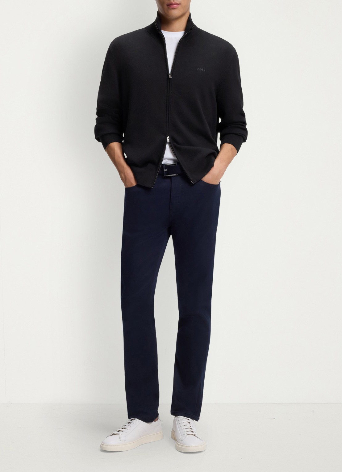 BOSS Fijngebreid vest met logo - voorkant 4 donkerblauw