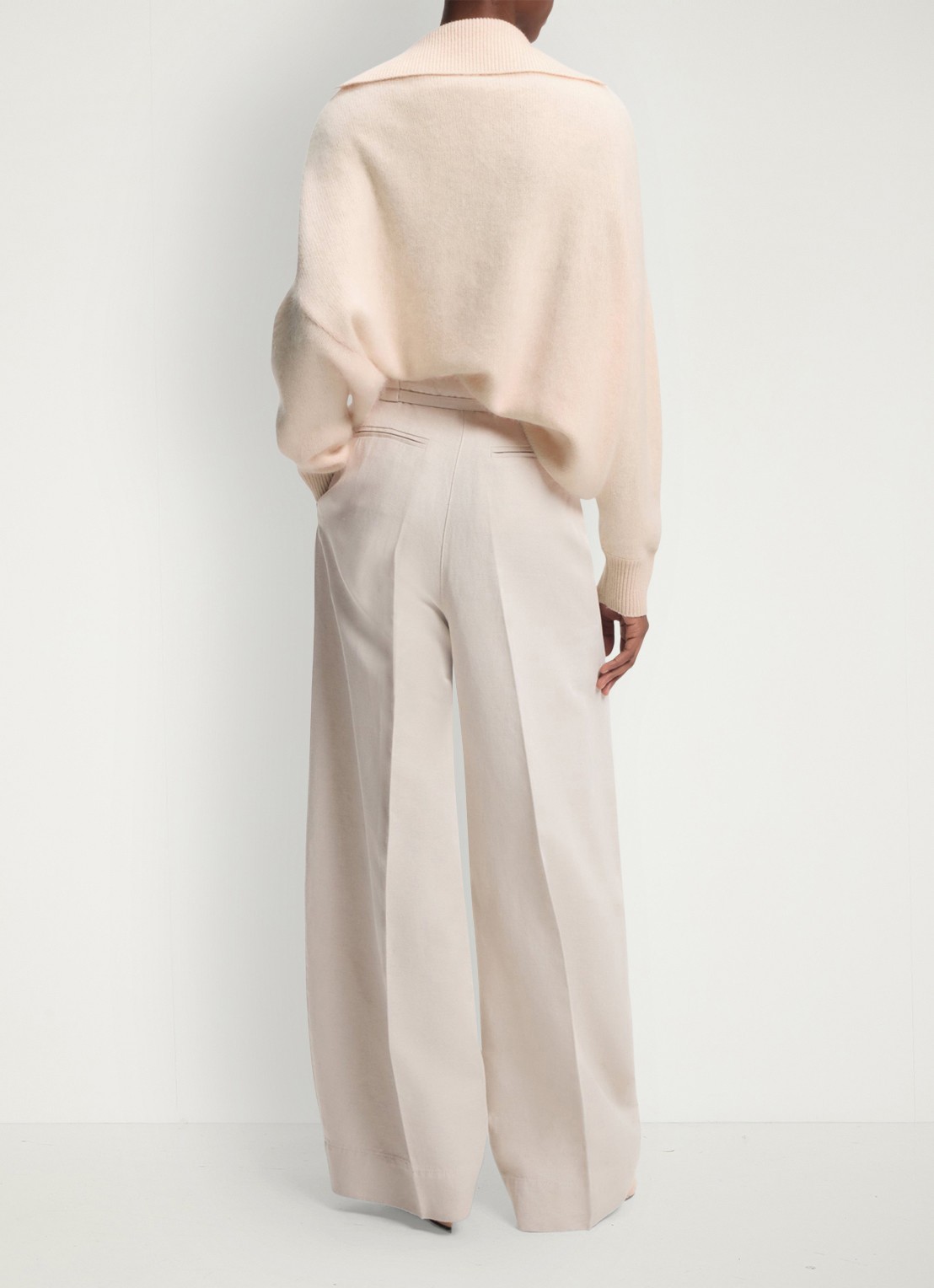 BOSS Fovila fijngebreide pullover met ronde hals - achterkant 5 beige