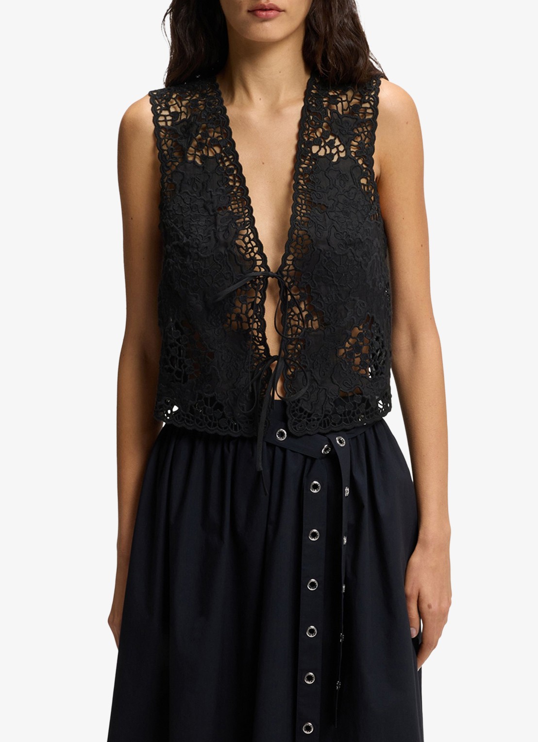 BOSS Gilet met borduring - detail 3 black-001 / zwart