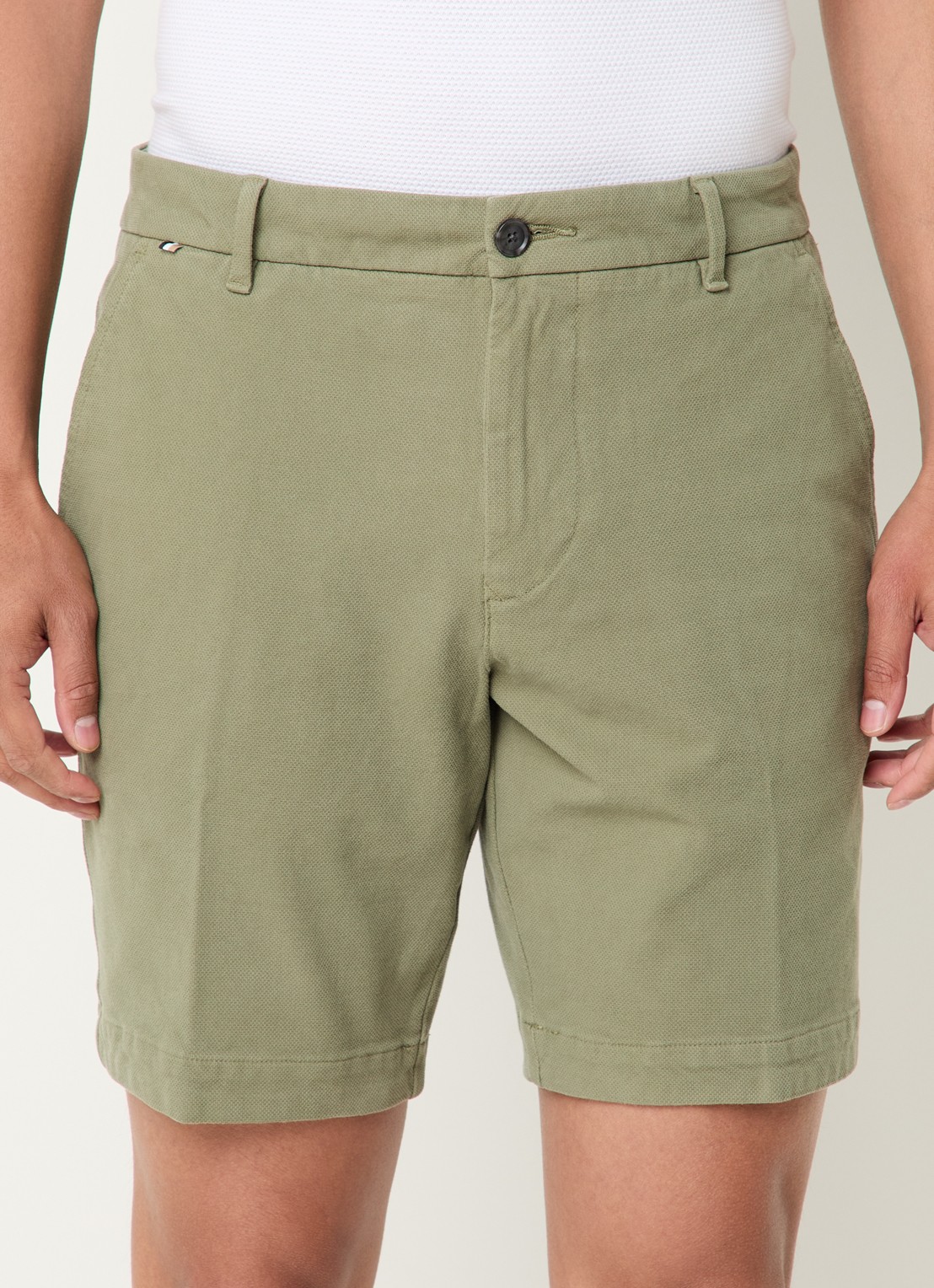 BOSS H-Slice slim fit korte chino met steekzakken - detail 2 olijfgroen