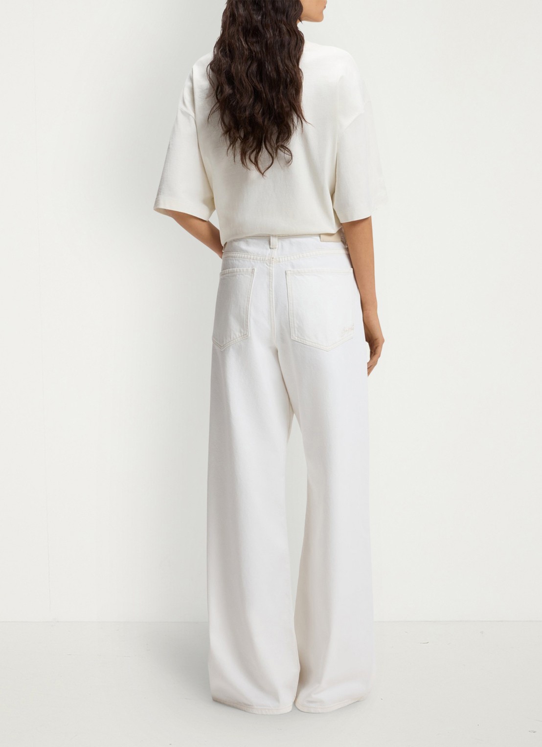 BOSS High waist loose fit jeans met gekleurde wassing - achterkant wit