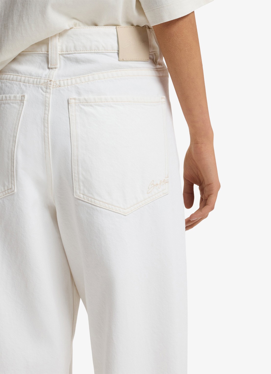BOSS High waist loose fit jeans met gekleurde wassing - detail 5 wit