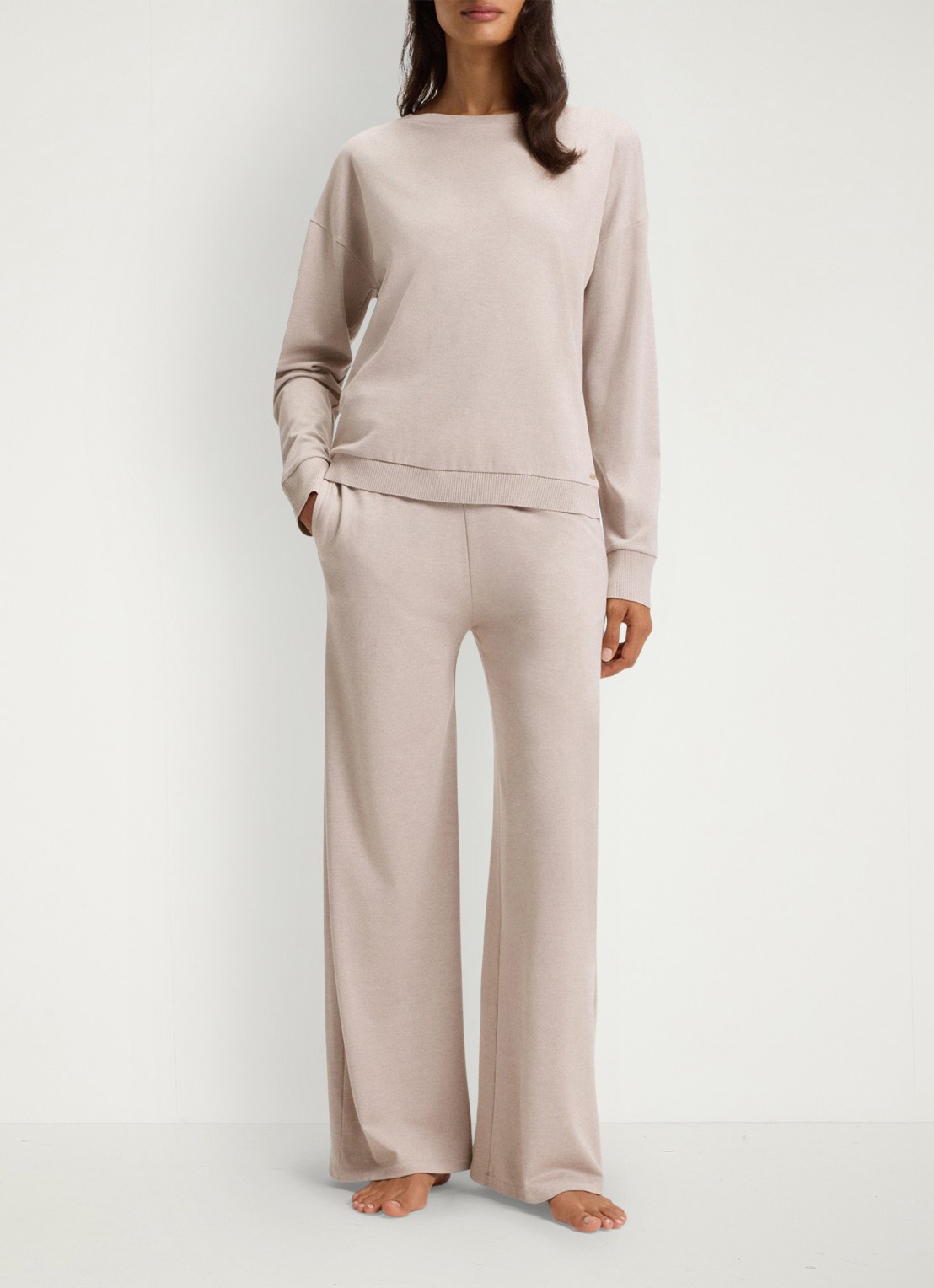 BOSS High waist loose fit joggingbroek met steekzakken - voorkant 5 beige