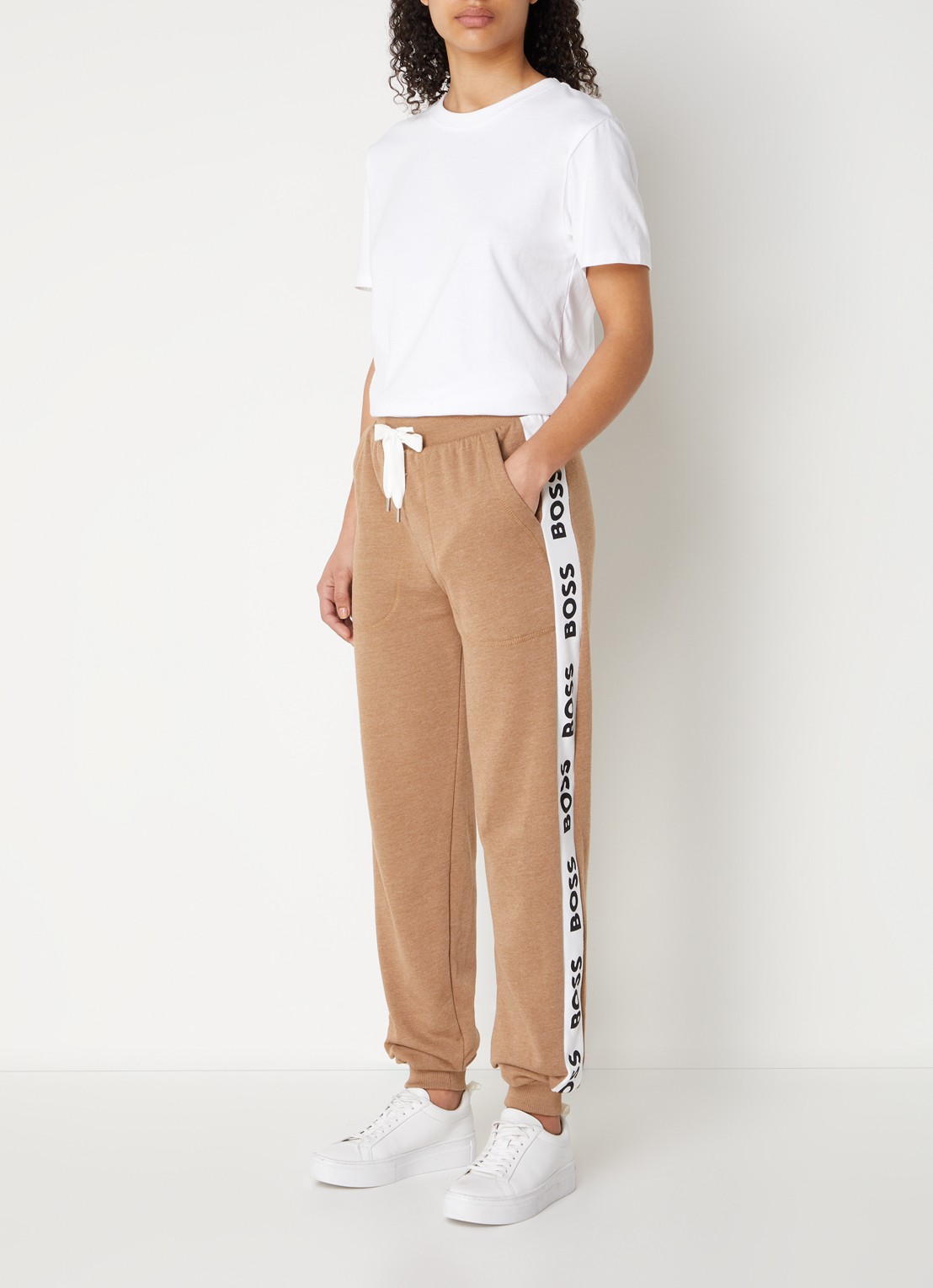 BOSS High waist tapered fit joggingbroek met logoband - voorkant 3 camel
