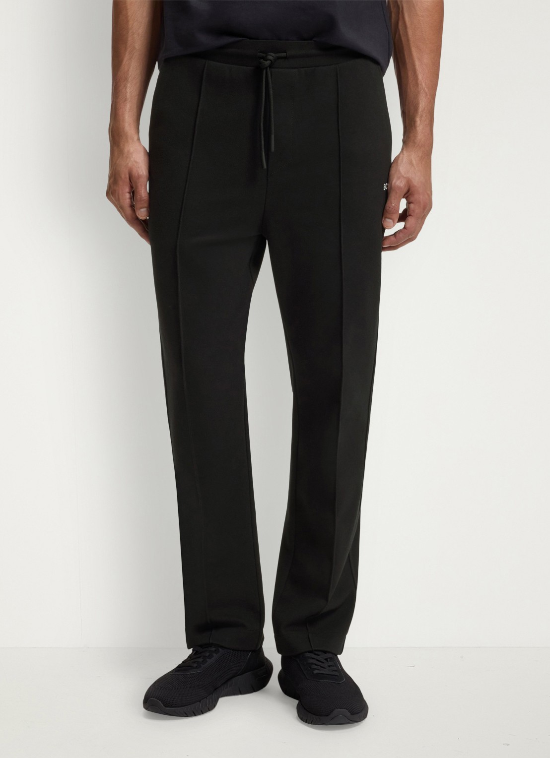 BOSS JT_Member Hurley tapered fit joggingbroek met logoborduring - detail 2 black-001 / zwart