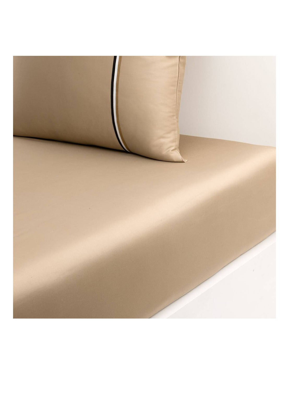 BOSS Linea laken van satijn - 90TC - voorkant 2 beige