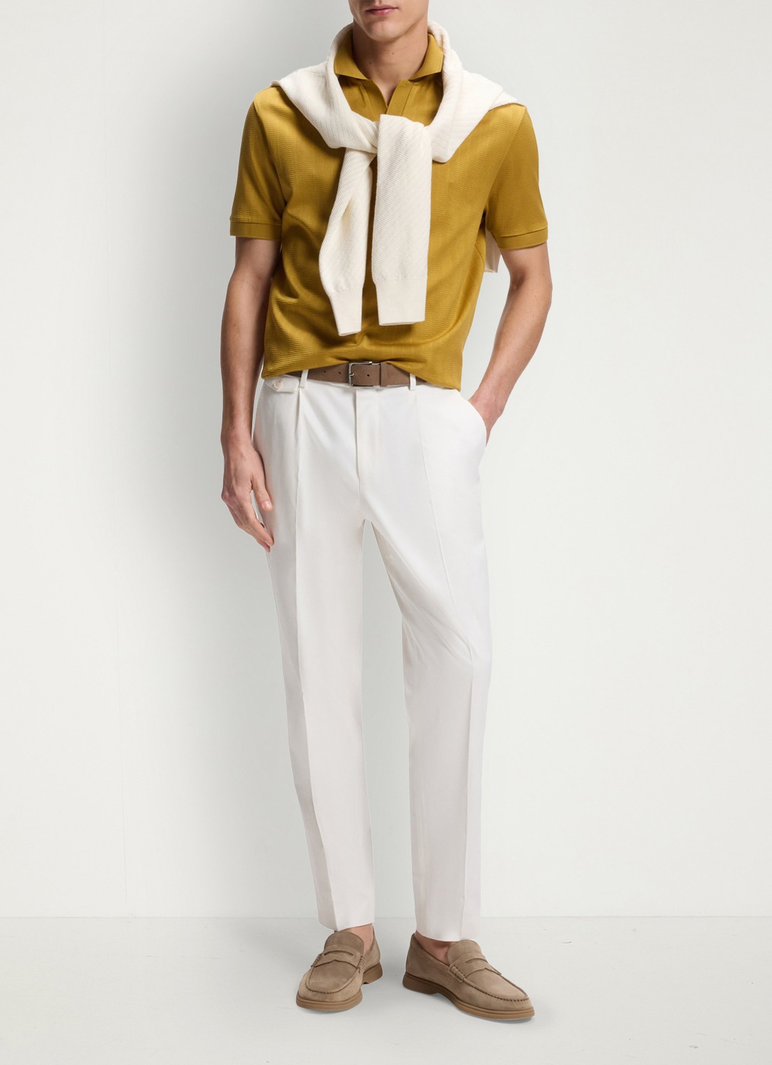 BOSS Loafer van suède - voorkant 5 donkerbeige