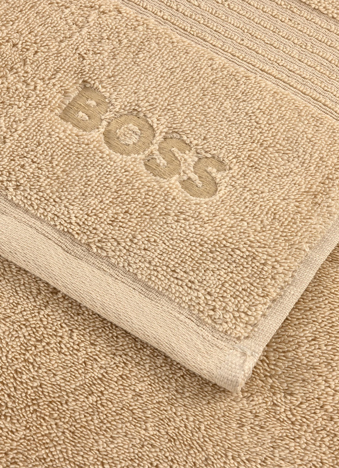 BOSS LOFT badlaken  - 700 gr/m2 - 70 x 140 cm - voorkant 4 creme