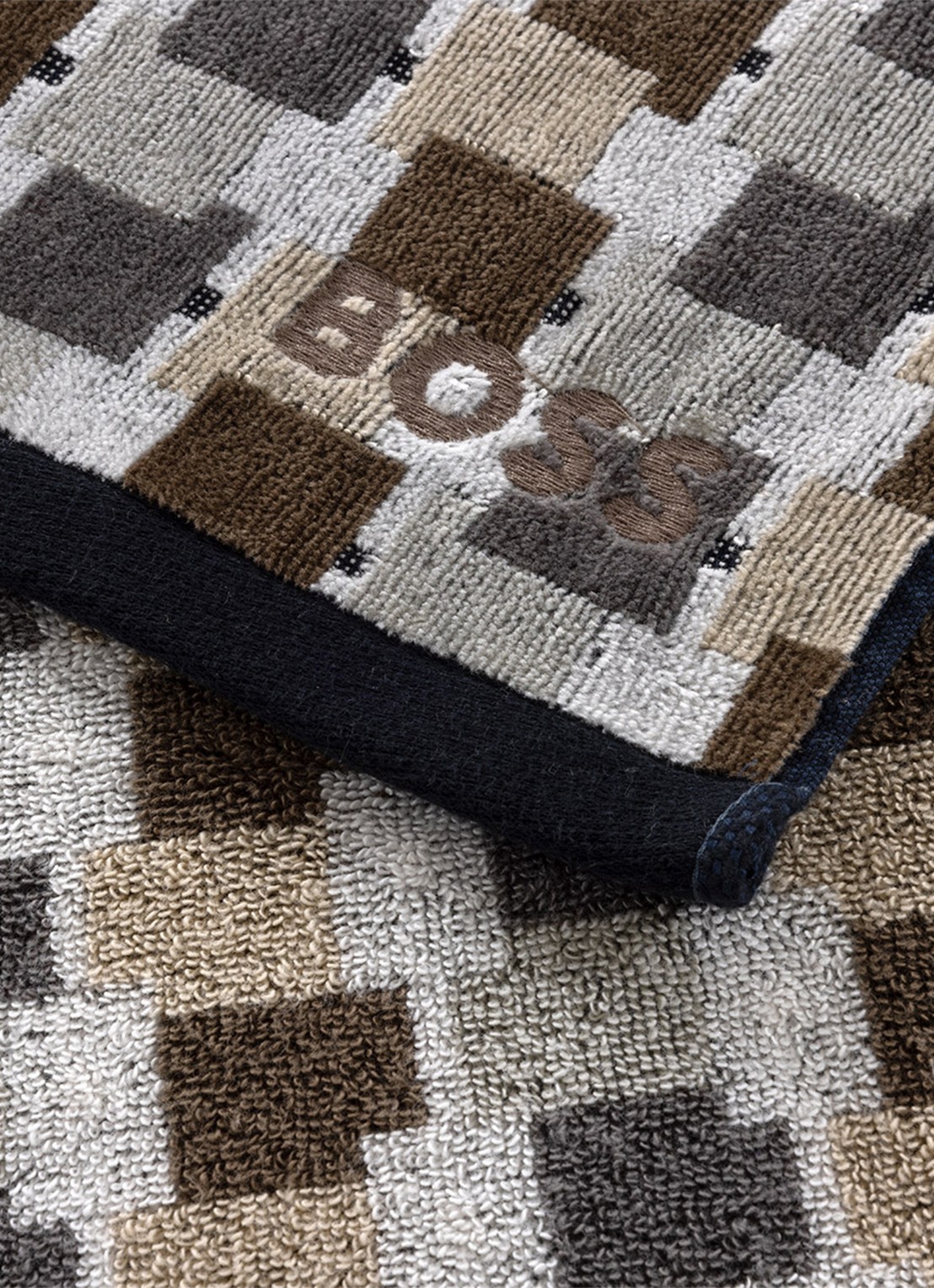 BOSS Lucio badhanddoek - 55 x 100 cm - voorkant 7 beige