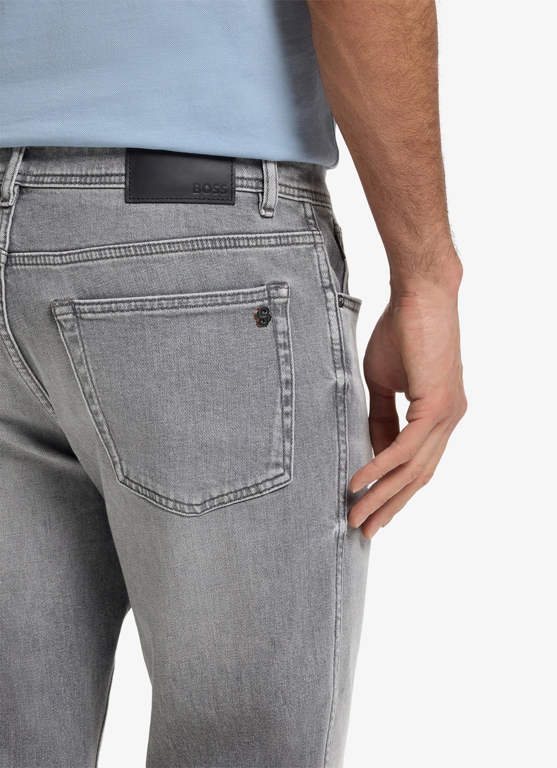 BOSS Maine straight fit jeans met gekleurde wassing - detail 2 grijs