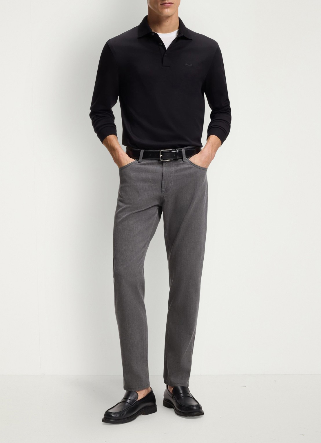 BOSS Maine straight fit pantalon met steekzakken  - voorkant 6 donkergrijs
