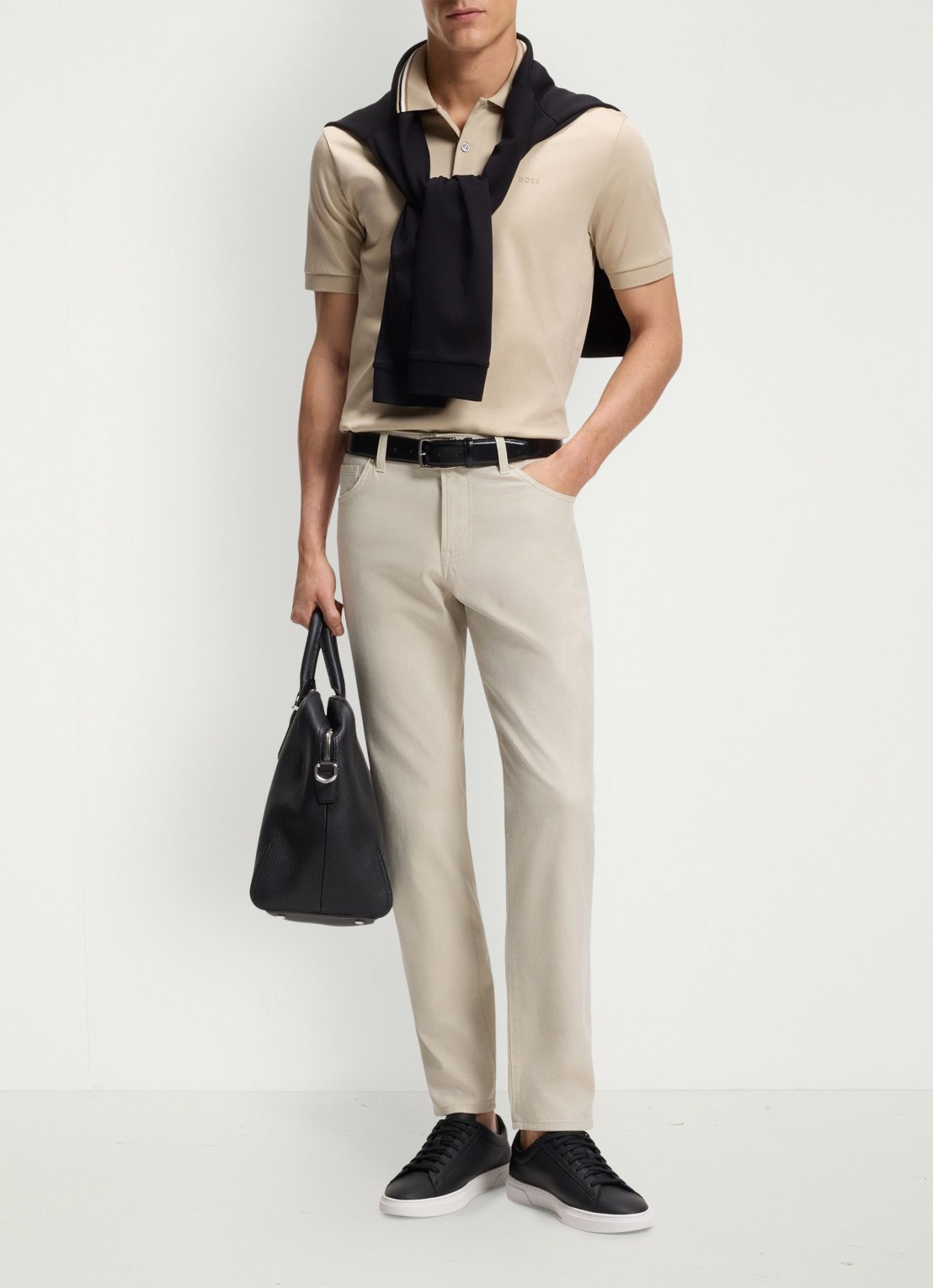 BOSS Maine straight fit pantalon met steekzakken  - voorkant 3 beige