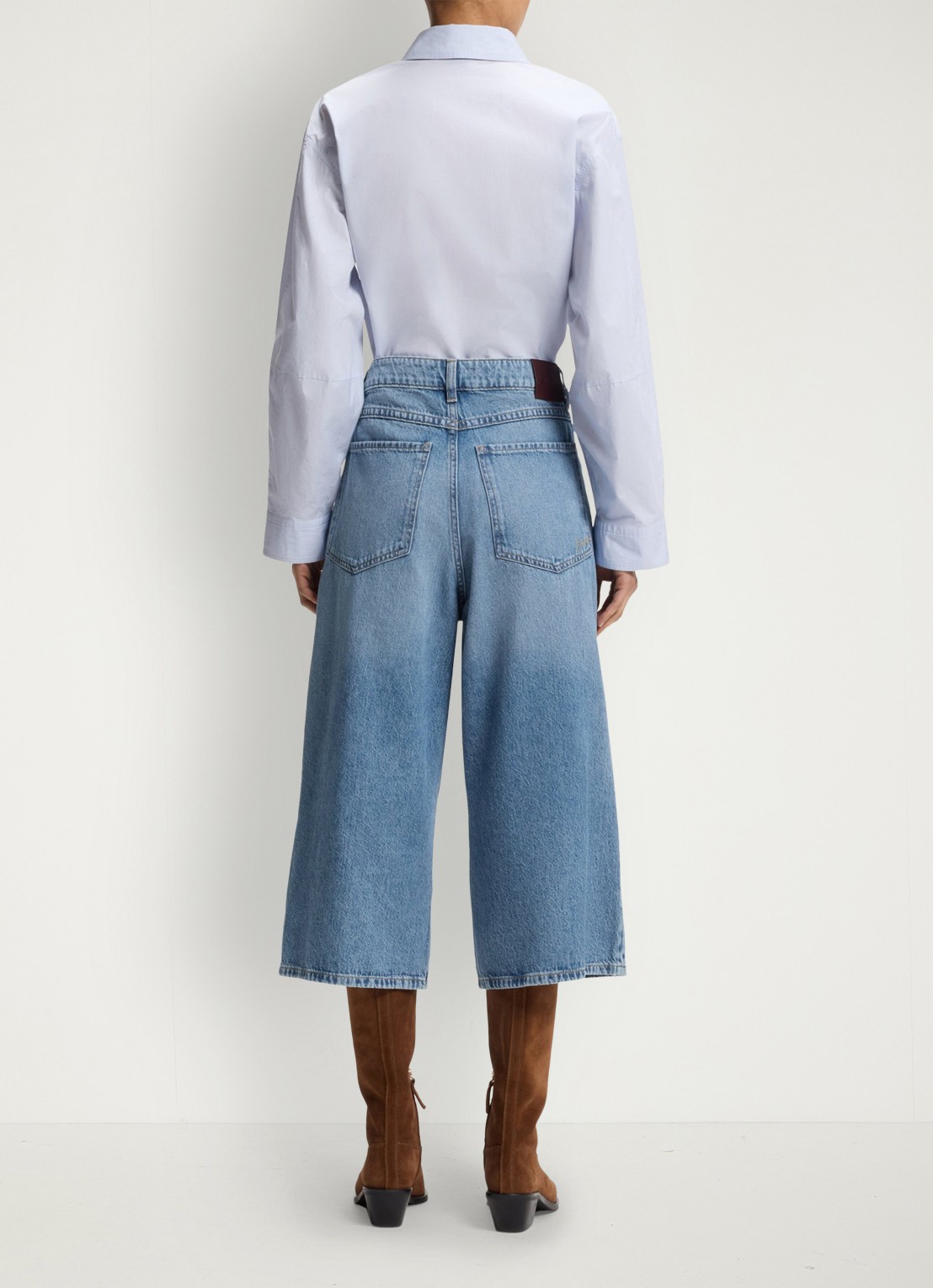 BOSS Mid waist loose fit korte broek van denim - achterkant 6 jeans