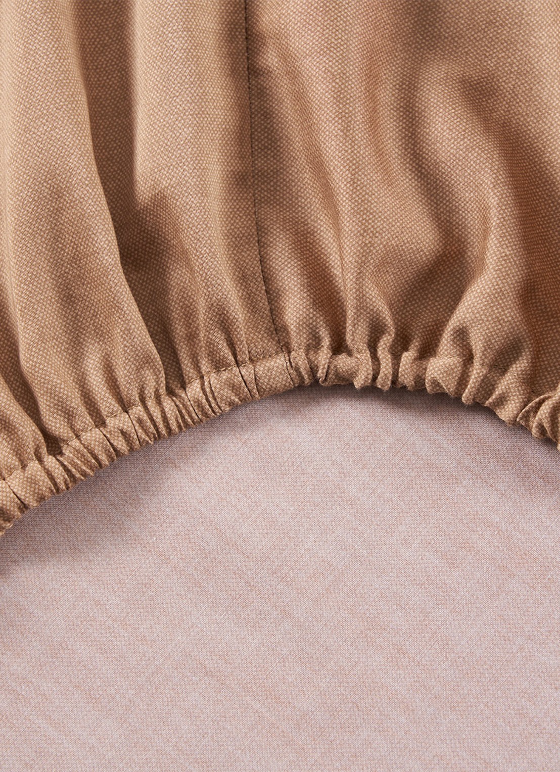 BOSS Midnight hoeslaken, hoekhoogte 30 cm - voorkant 2 beige