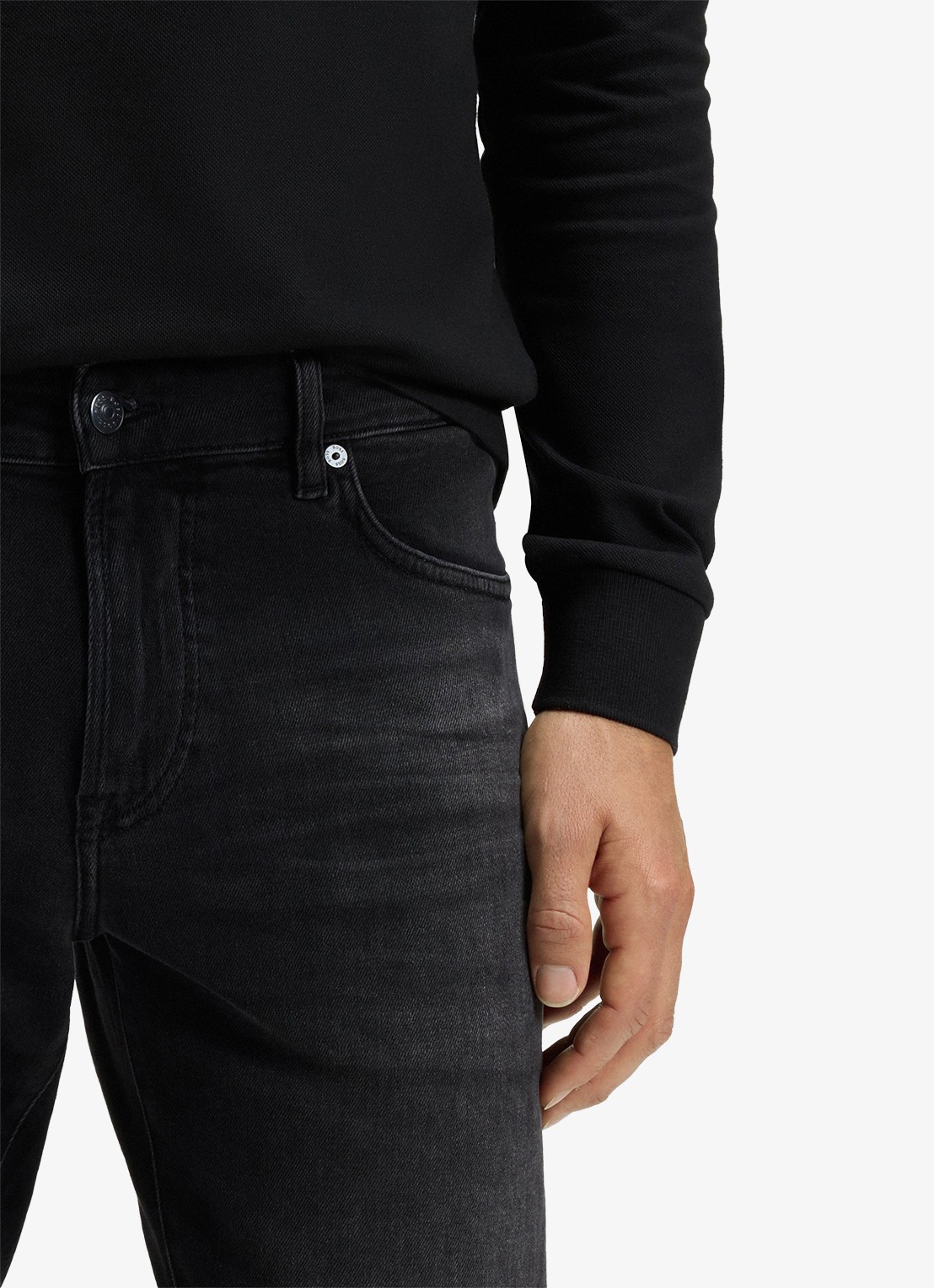 BOSS Onyx tapered jeans met gekleurde wassing - detail 6 zwart