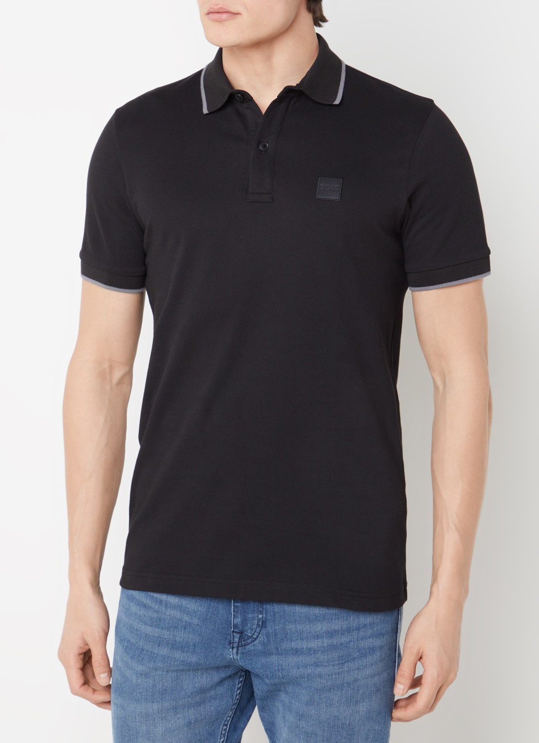 BOSS Passertip slim fit polo van piqué katoen met logo - detail 2 zwart