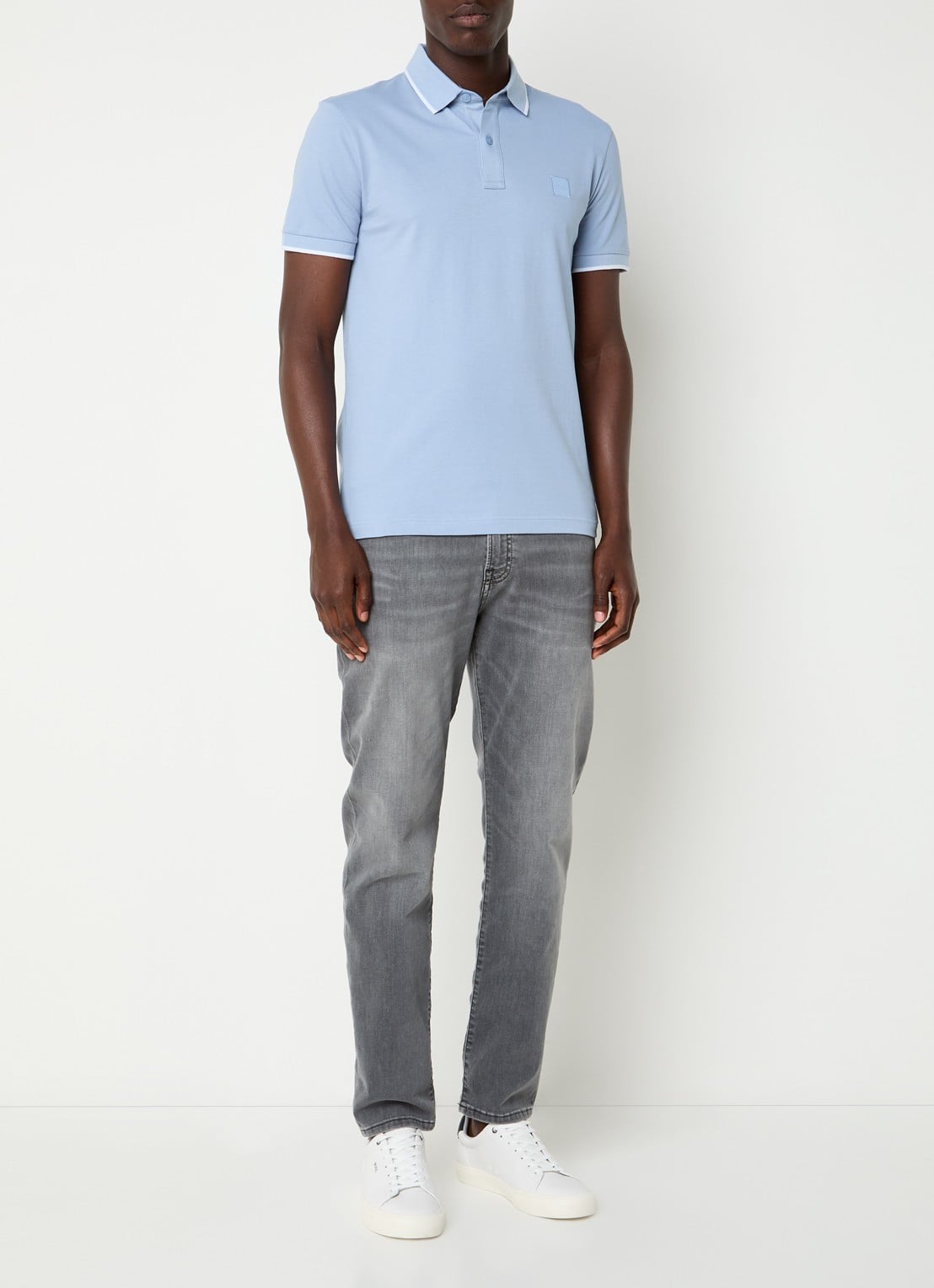 BOSS Passertip slim fit polo van piqué katoen met logo - voorkant 4 lichtblauw