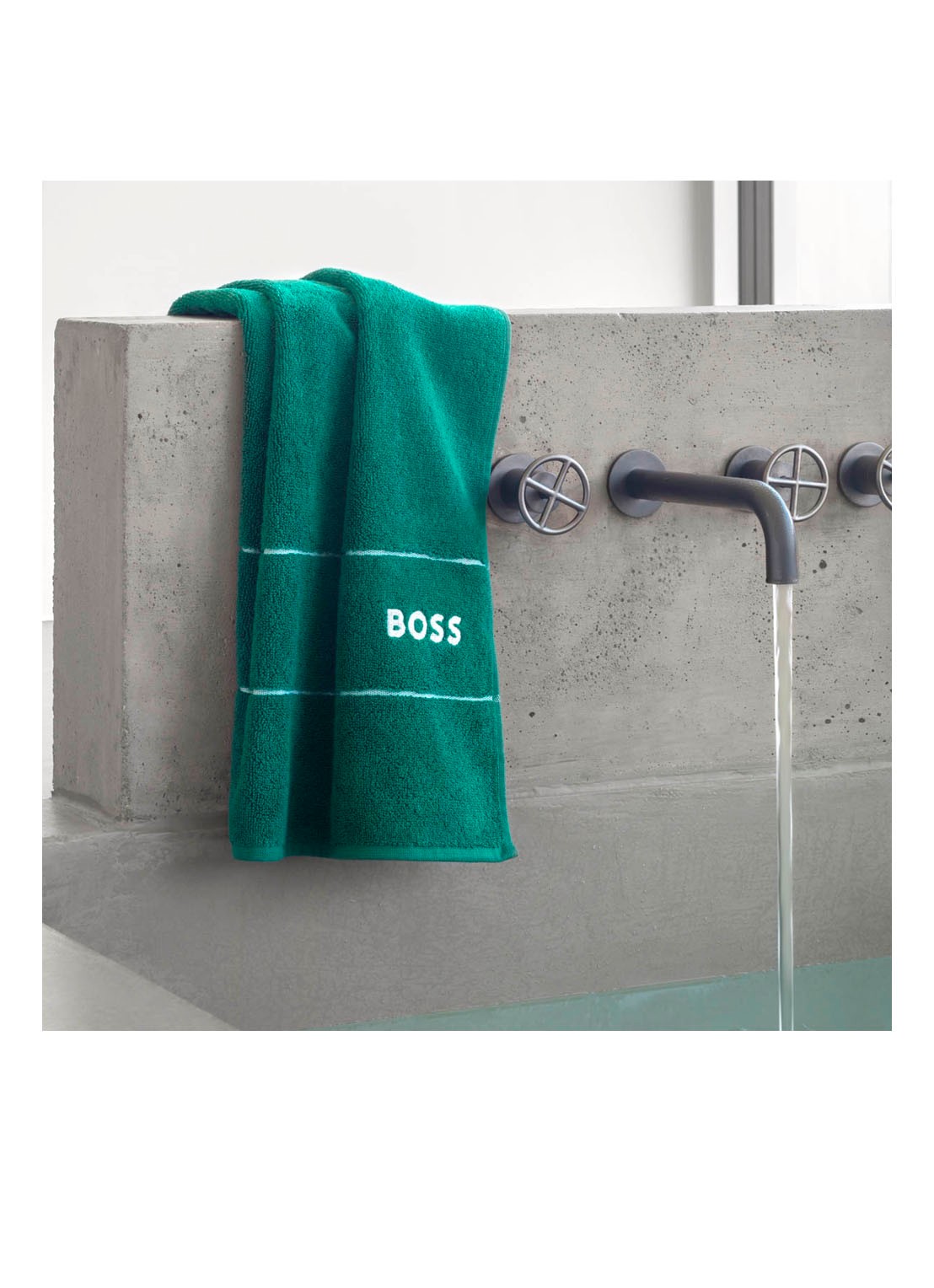 BOSS Plain badlaken - 600 gr/m2 - 100 x 150 cm - detail 5 groen