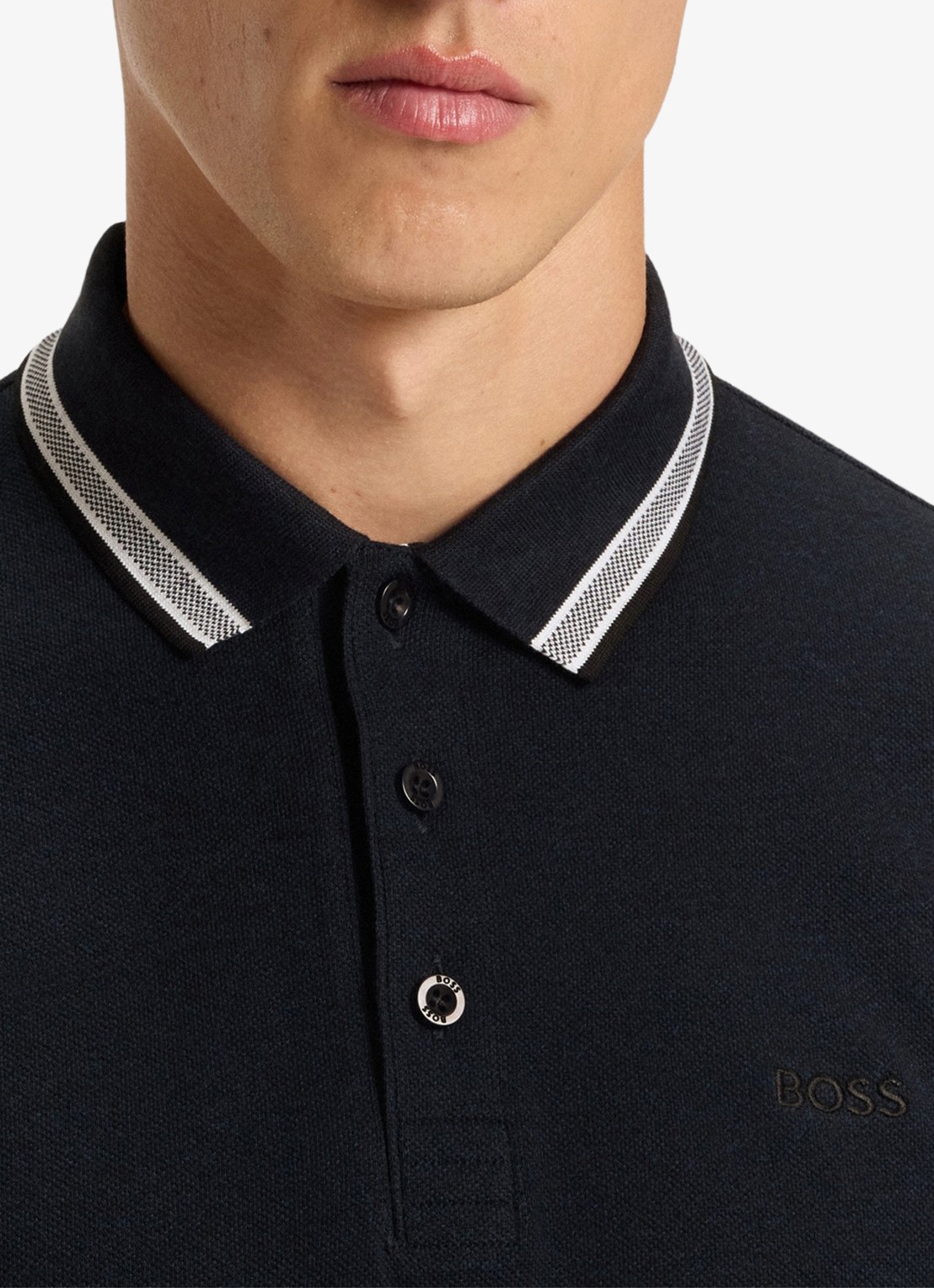 BOSS Polo van katoenpiqué met contrastlogo - detail 2 donkerblauw