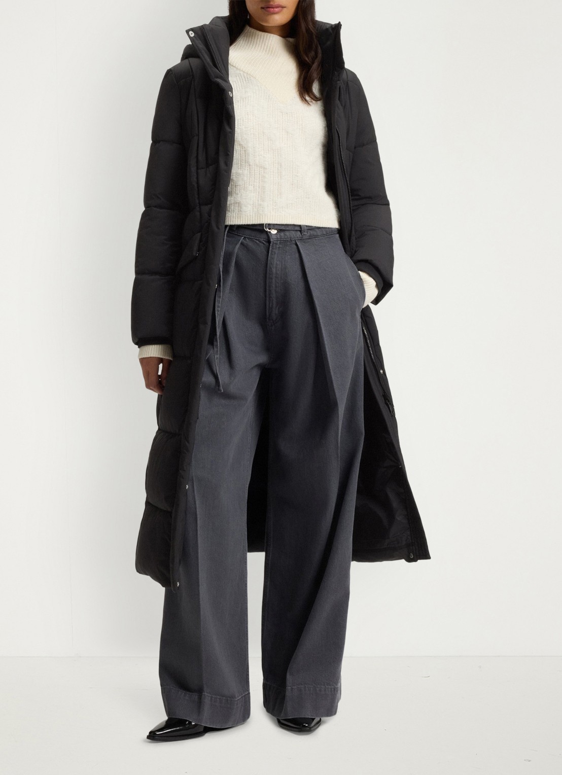 BOSS Puffer jas met ceintuur - detail 4 zwart