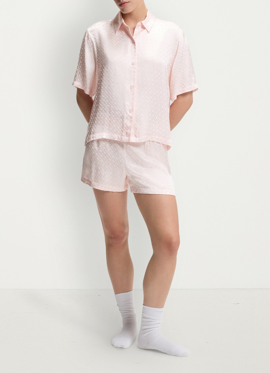 BOSS Pyjamashorts van satijn met monogramjacquard - voorkant 2 lichtroze