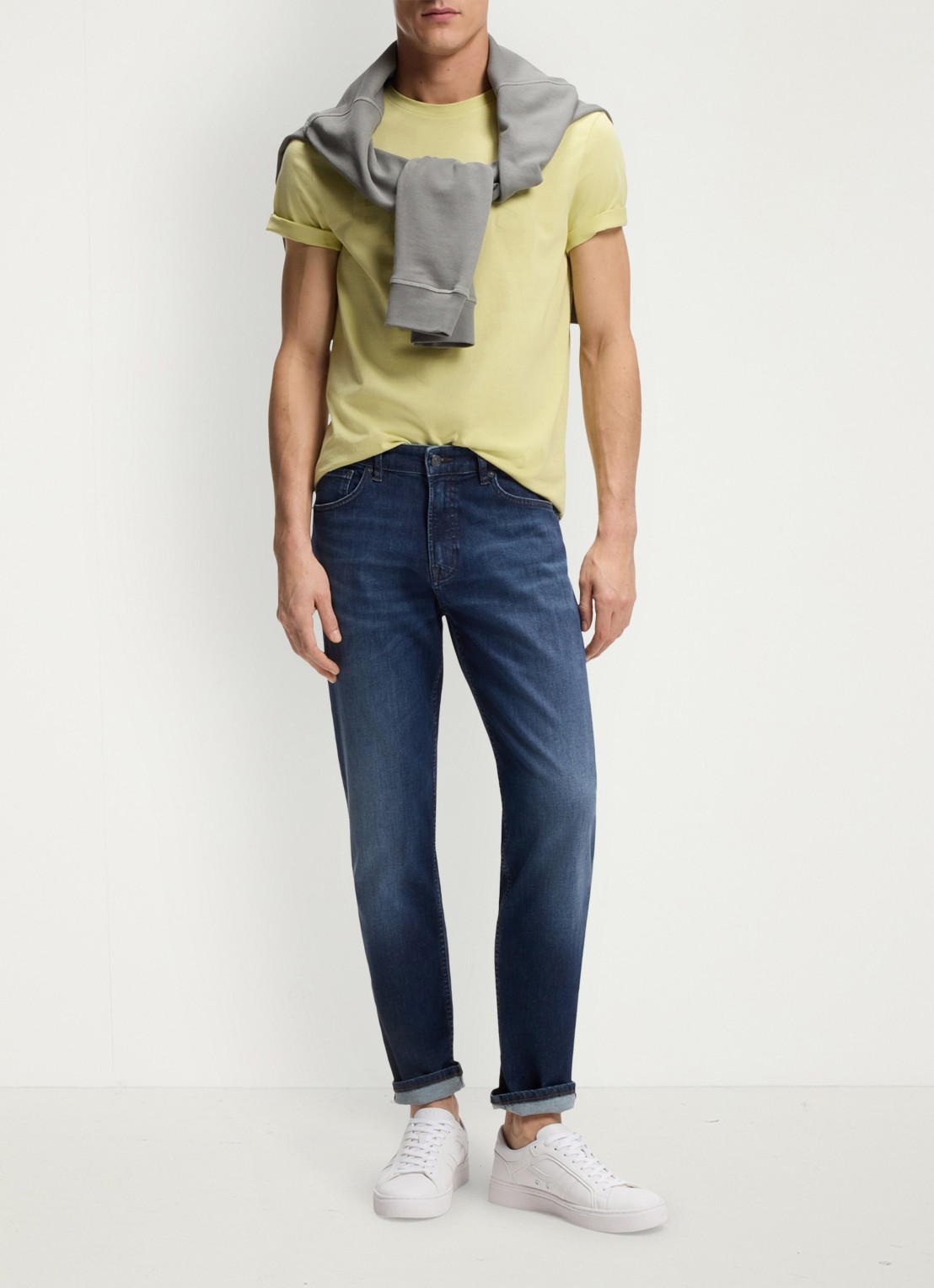 BOSS Re.Maine Bo regular fit jeans met medium wassing - voorkant 2 medium blue-420 / blauw