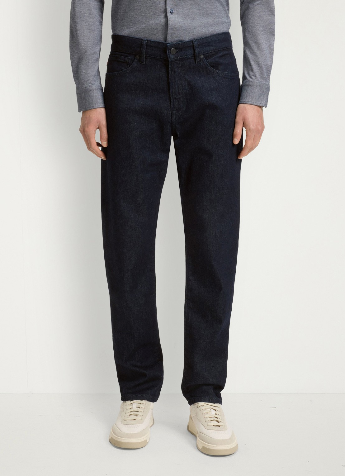 BOSS Re.maine straight leg jeans met donkere wassing - detail indigo