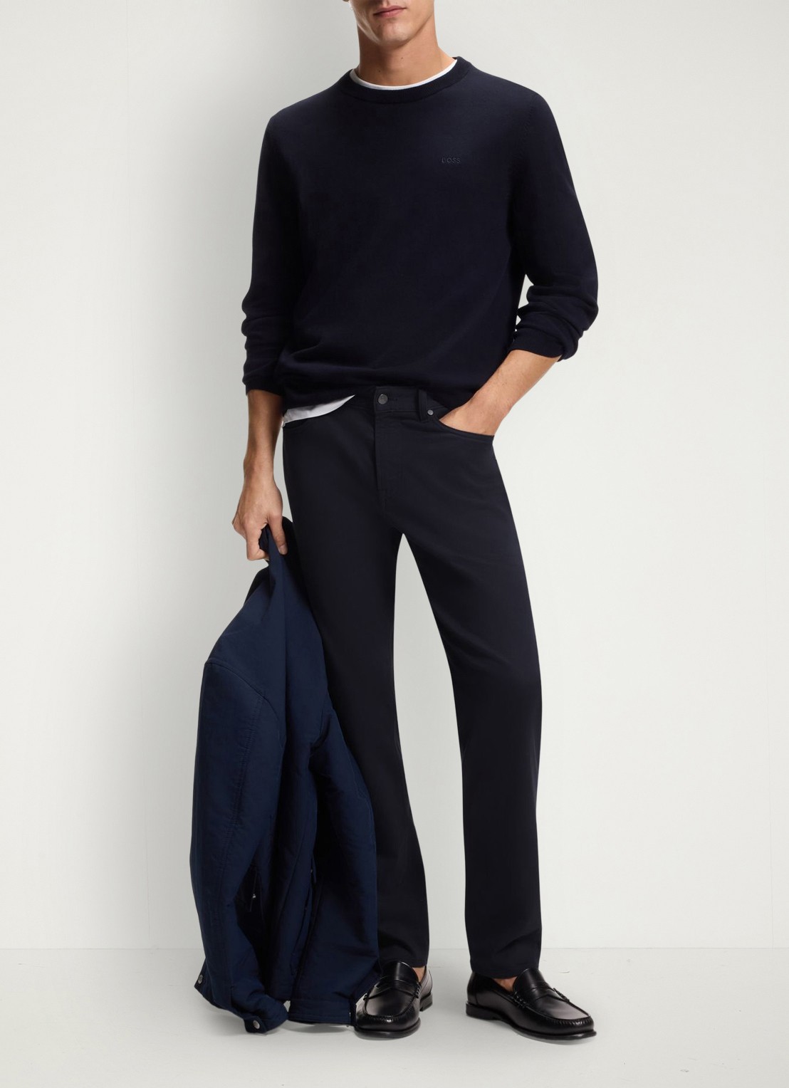 BOSS Regular fit broek met steekzakken - voorkant 2 donkerblauw