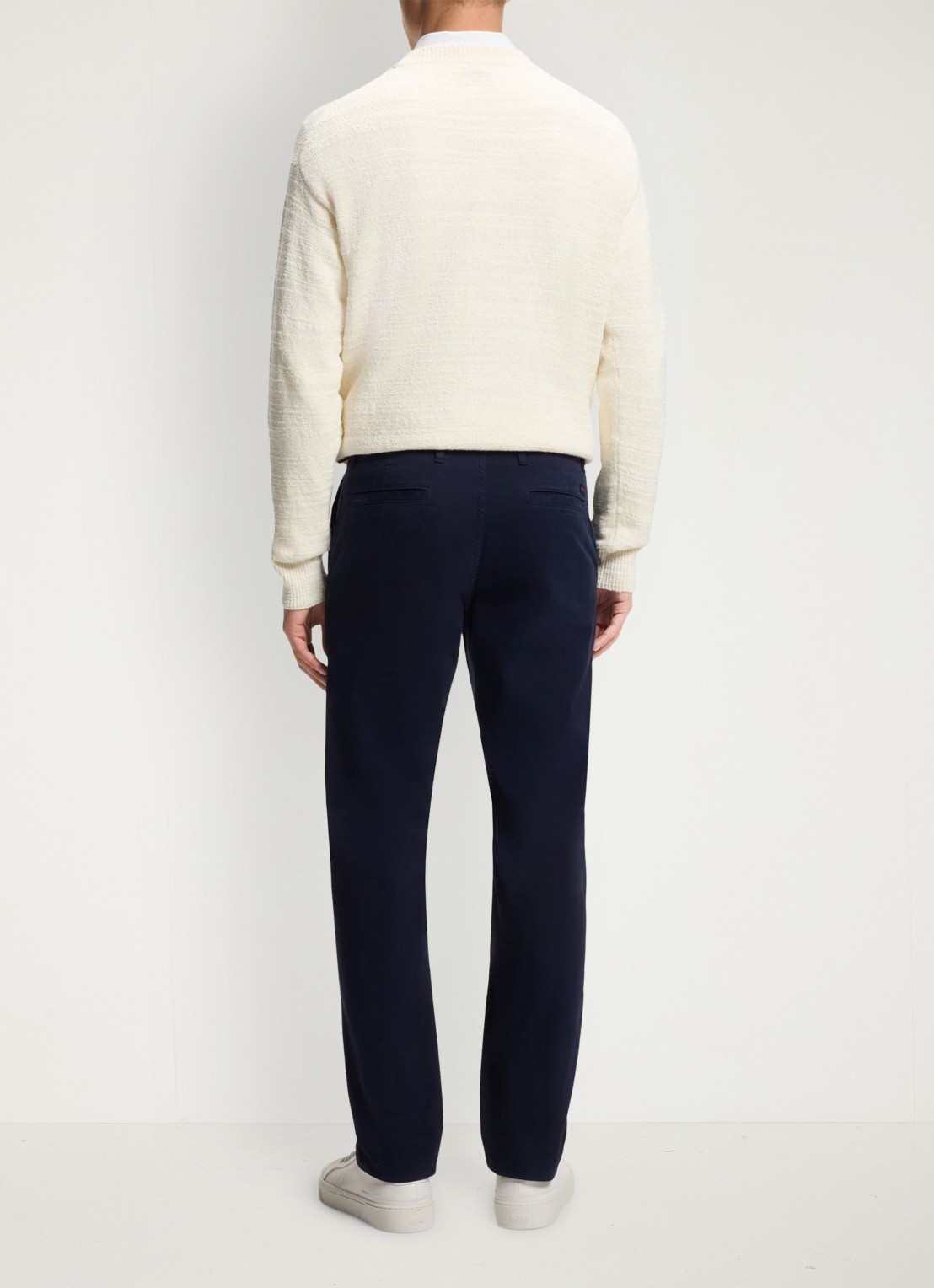 BOSS Regular-fit broek van elastisch katoenen satijn - achterkant 9 donkerblauw