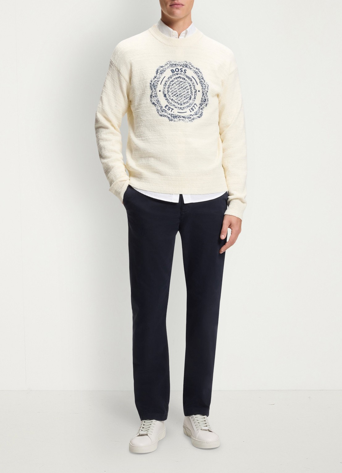 BOSS Regular-fit broek van elastisch katoenen satijn - voorkant 2 donkerblauw