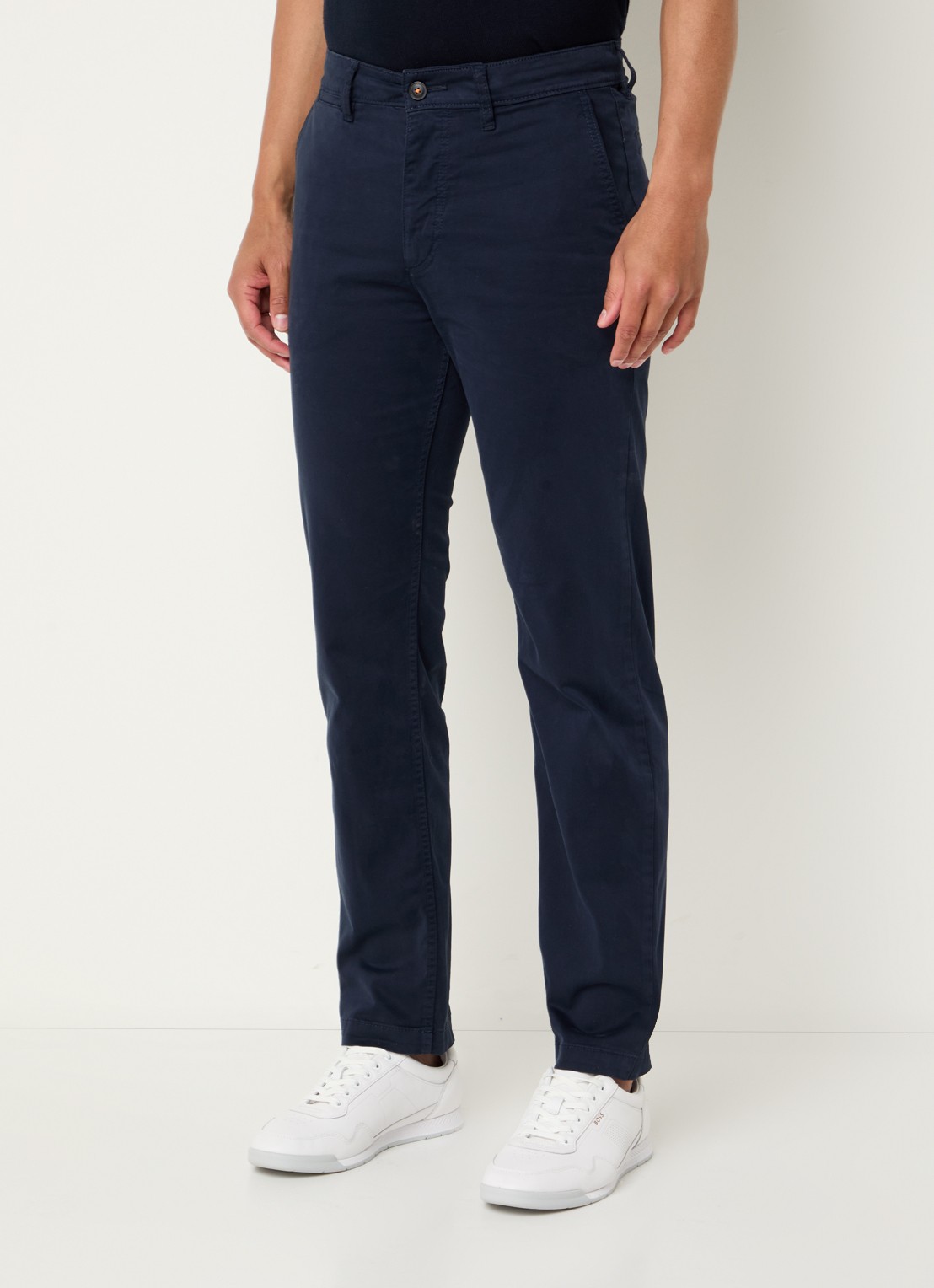BOSS Regular-fit broek van elastisch katoenen satijn - detail 3 middenblauw