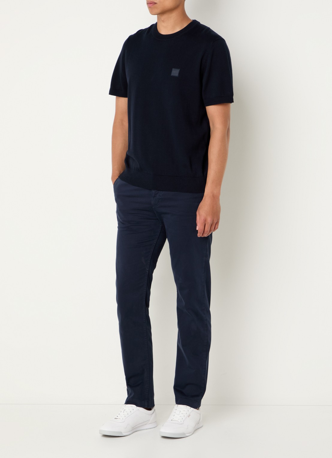 BOSS Regular-fit broek van elastisch katoenen satijn - voorkant 2 middenblauw