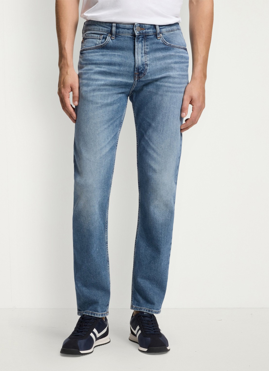 BOSS Regular fit jeans met steekzakken - detail 4 indigo
