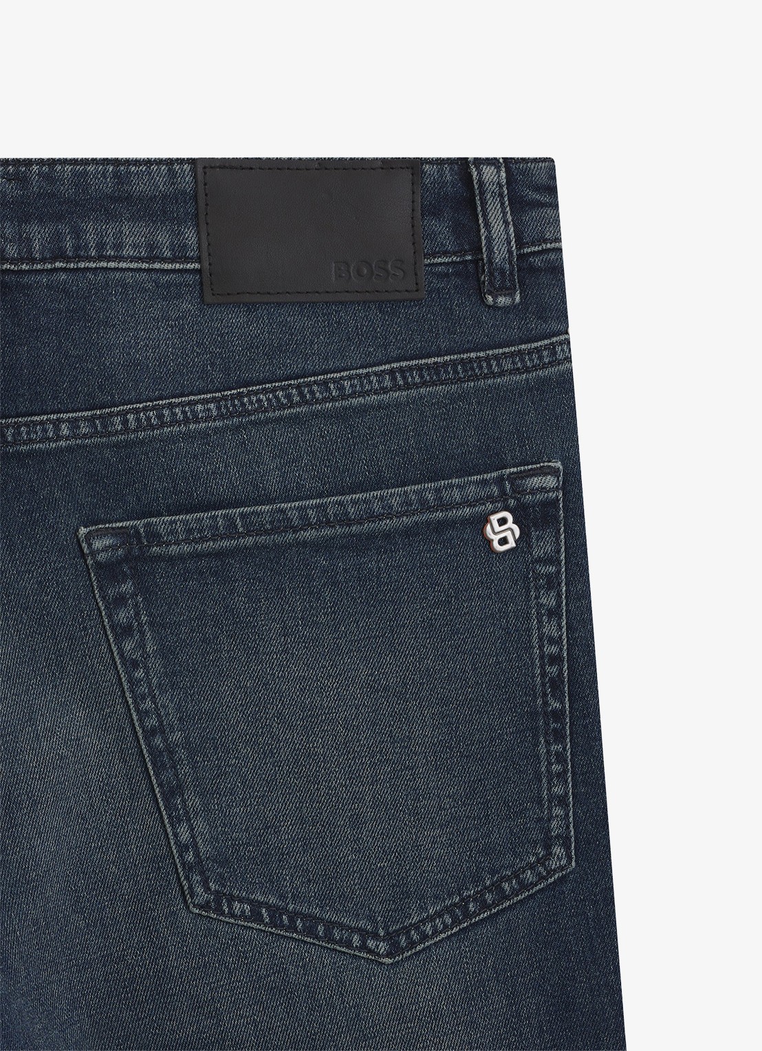 BOSS Regular fit jeans met steekzakken - detail 3 donkerblauw