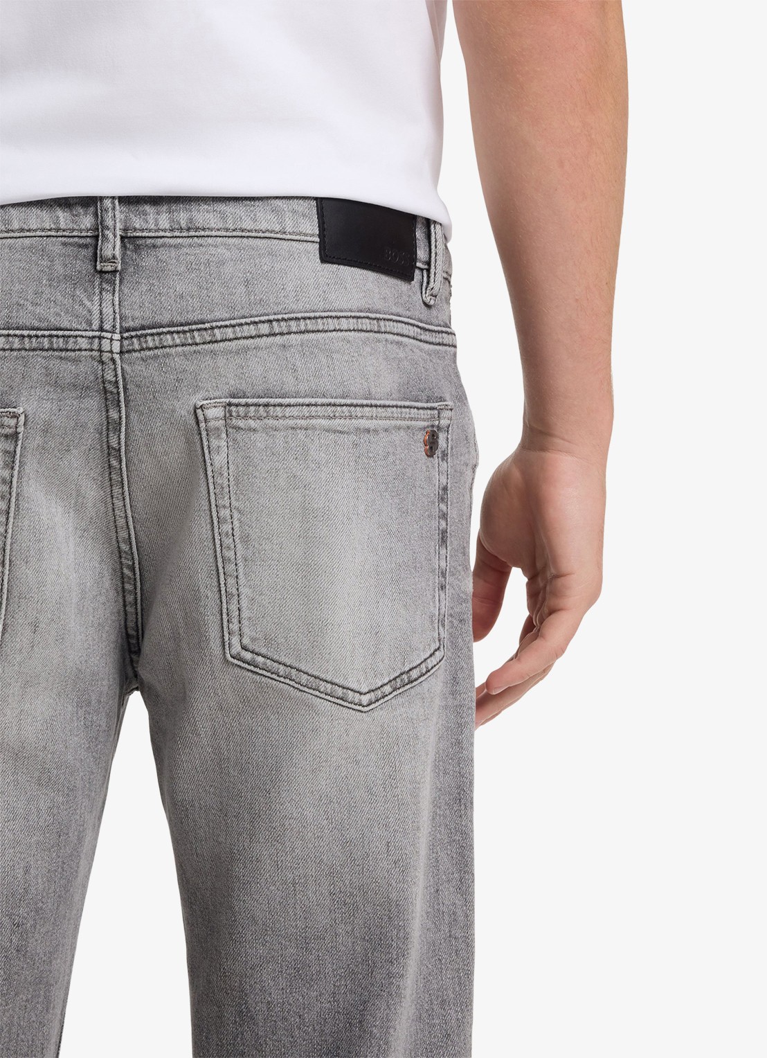 BOSS Regular fit jeans met steekzakken - detail 3 light/pastel grey-055 / grijs