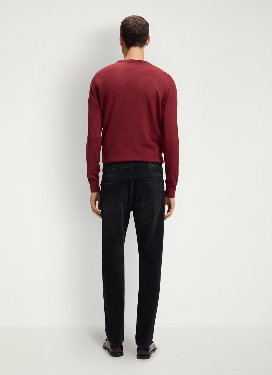 BOSS Regular fit jeans met steekzakken - achterkant 6 zwart