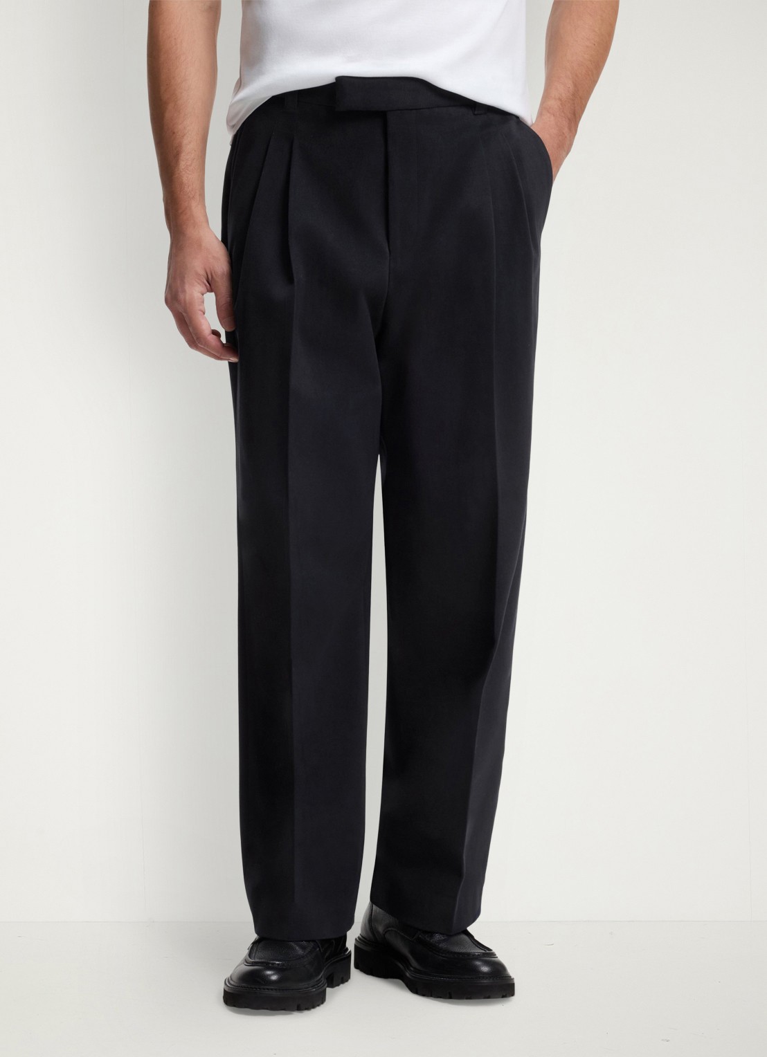 BOSS Regular fit pantalon met paspelzakken - detail 4 donkerblauw