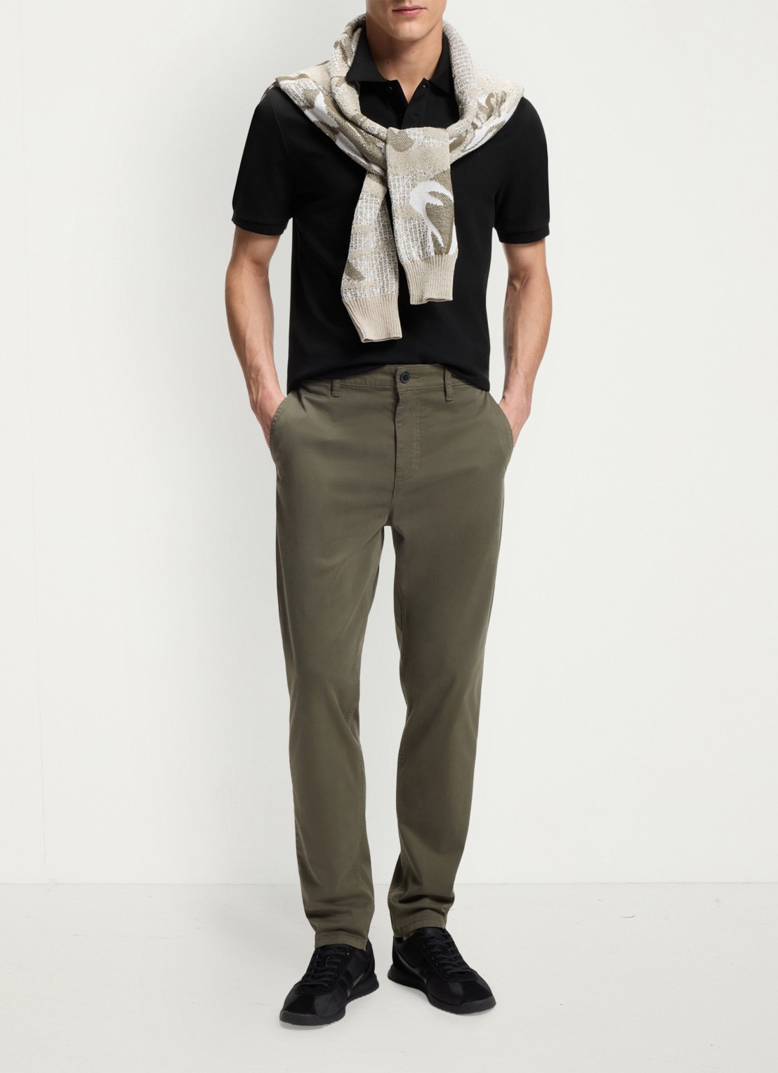 BOSS Regular fit polo van katoen - voorkant 2 zwart