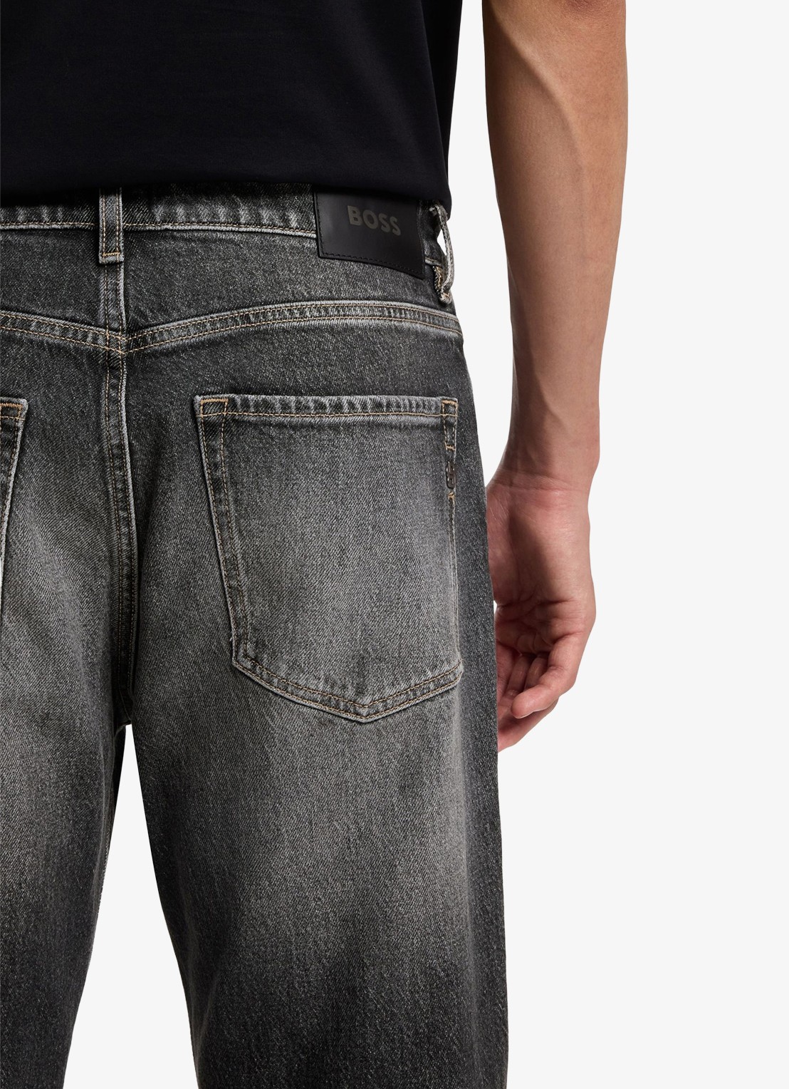 BOSS Relaxed fit jeans met steekzakken - detail 4 donkergrijs