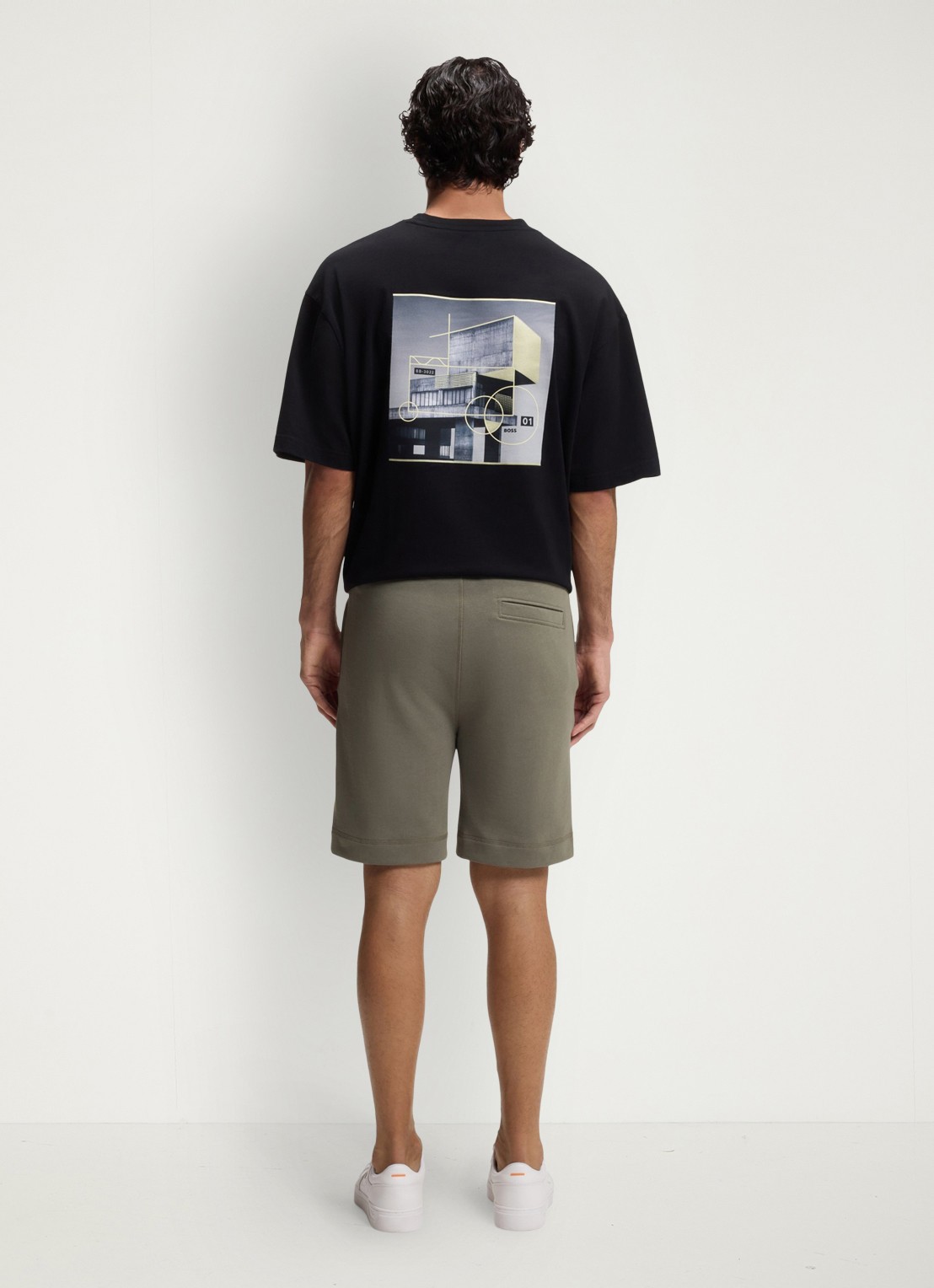 BOSS Short van katoenen sweatstof met logopatch - achterkant open grey-076 / grijs
