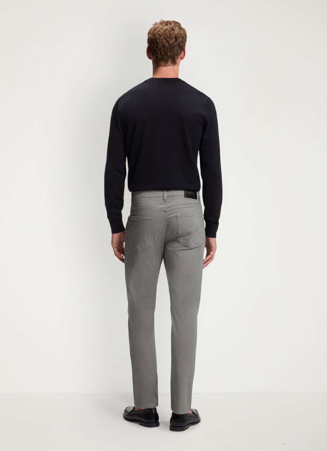 BOSS Slim fit broek met steekzakken - achterkant zwart