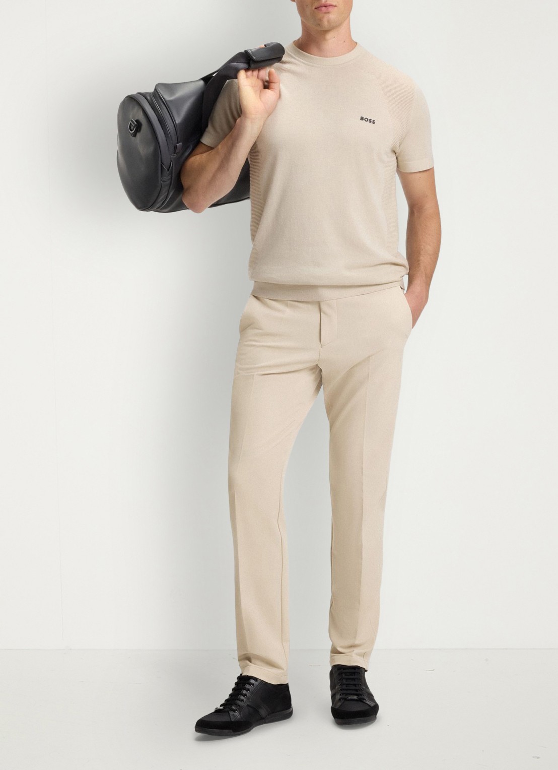 BOSS Slim-fit broek van waterafstotend stretchmateriaal - voorkant 3 beige