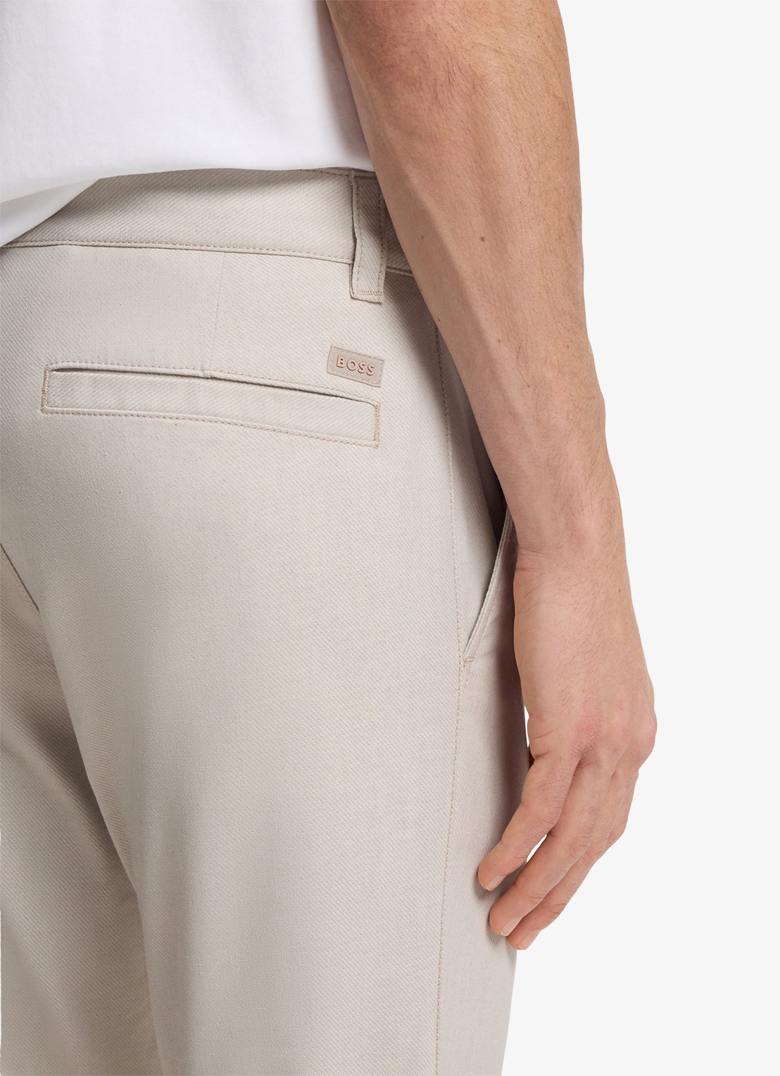BOSS Slim fit chino met steekzakken - detail 4 beige