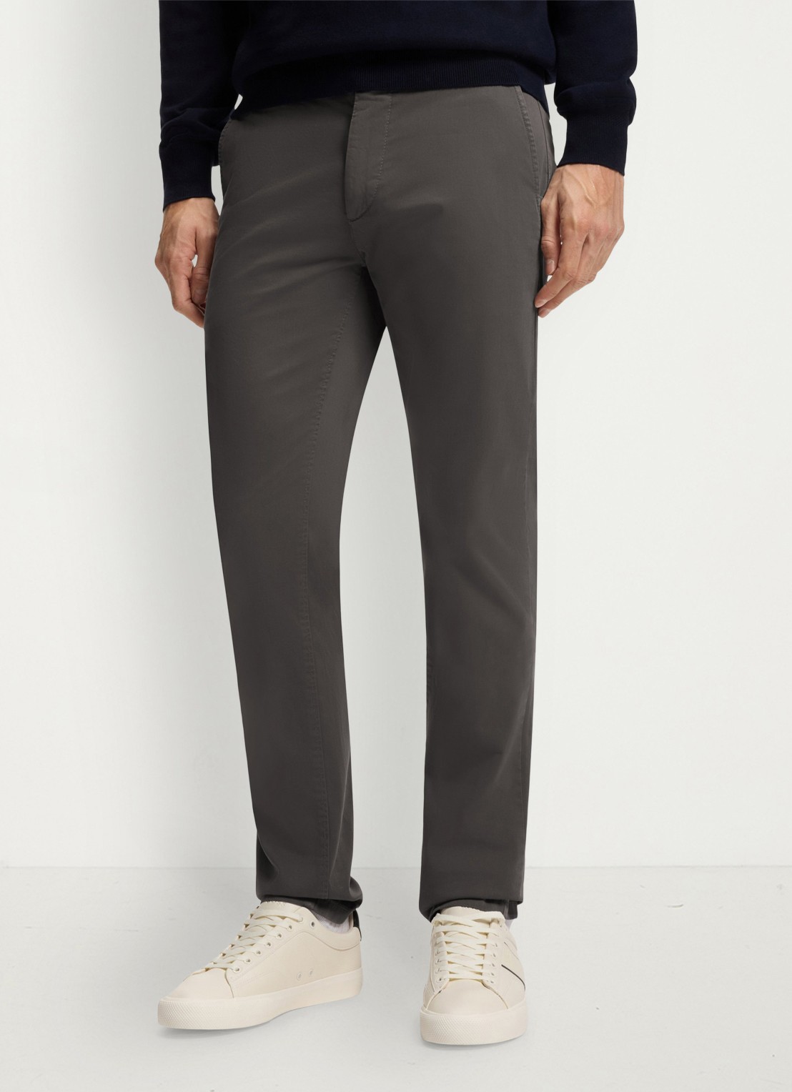 BOSS Slim-fit satijnen chino van stretchkatoen - detail 4 grey-020 / grijs